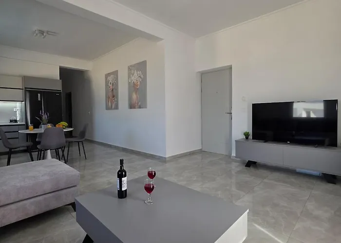 Olive Angel 1 Ханья